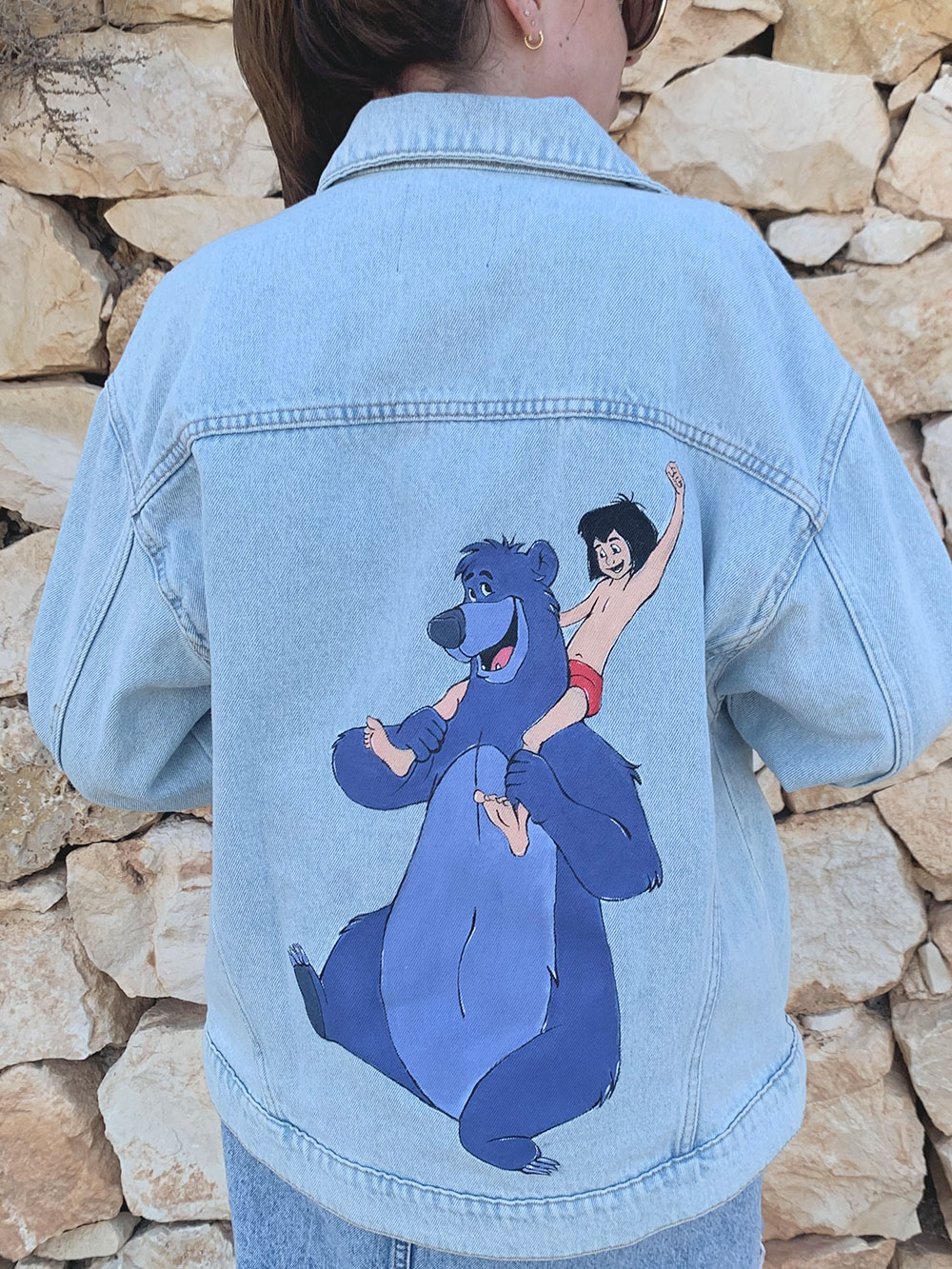 chaqueta pintada a mano libro de la selva